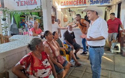 Reunión con comerciantes del Mercado 15 de Octubre de San Pedro Pochutla
