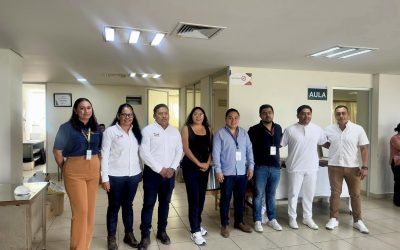 Partida de rosca por el día de Reyes en el Hospital de Especialidades IMSS Bienestar